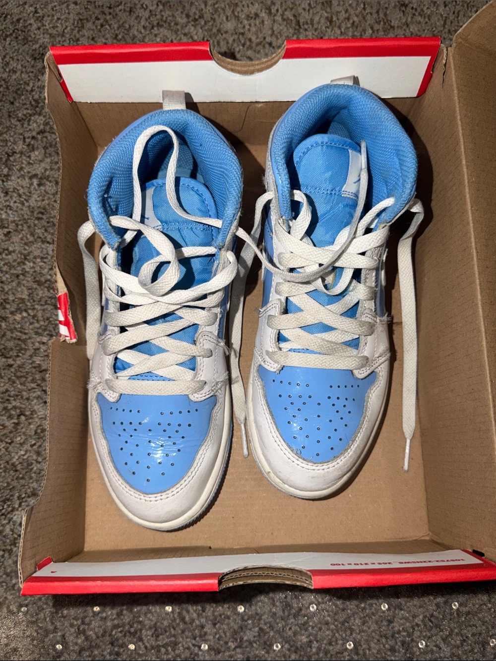 Nike Kids' Air Jordan 1 Mid – White & Light Blue - Picture 3 of 3